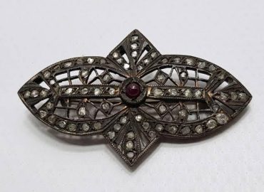 antika broş alan yerler