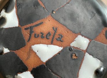 antika seramikler alıyoruz