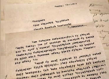 ermenice eski kitap alıyoruz