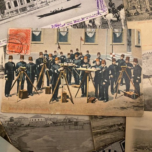 eski kartpostal alıyoruz